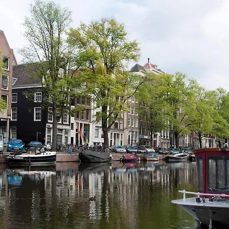 Canal Dream Apartment